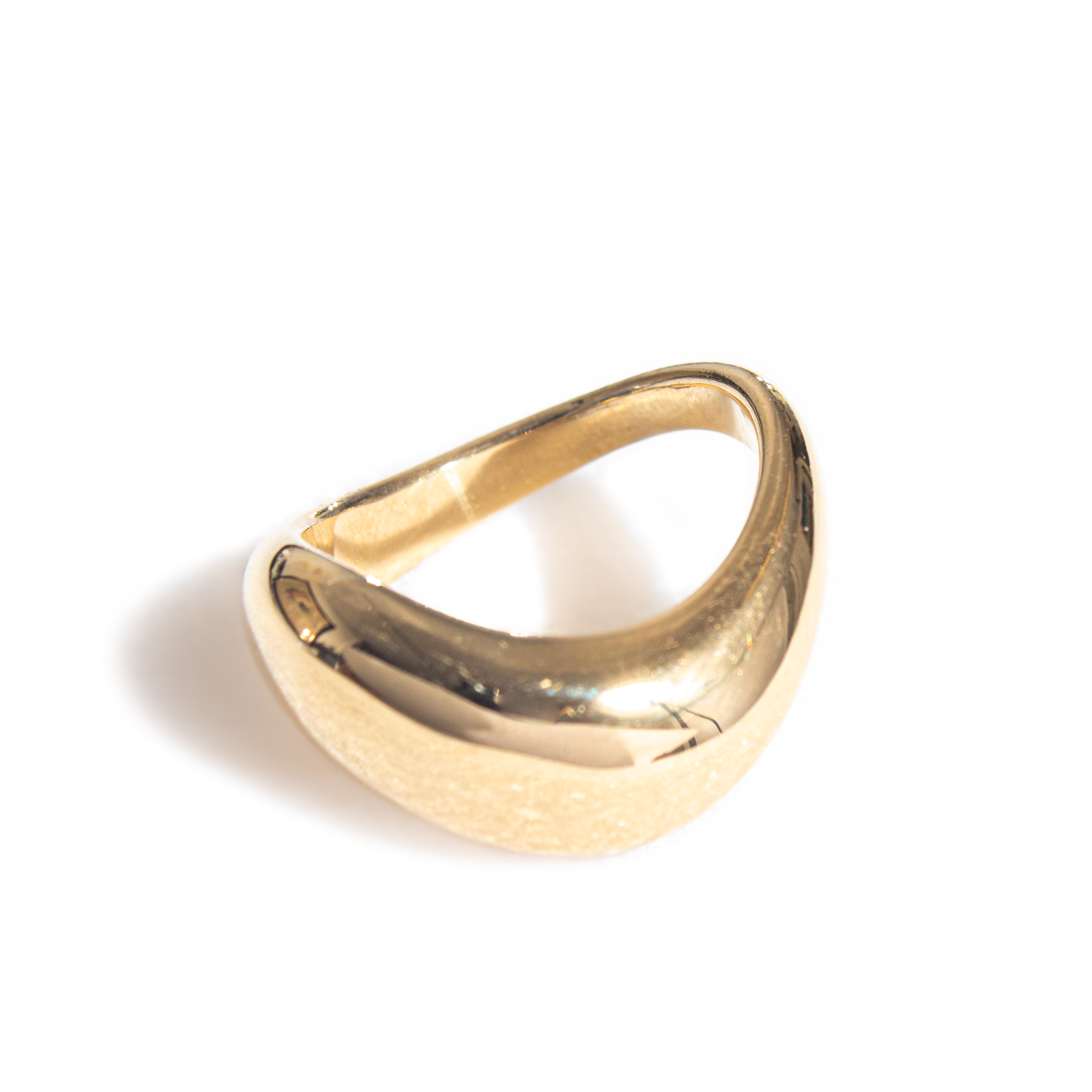 Curved Ring